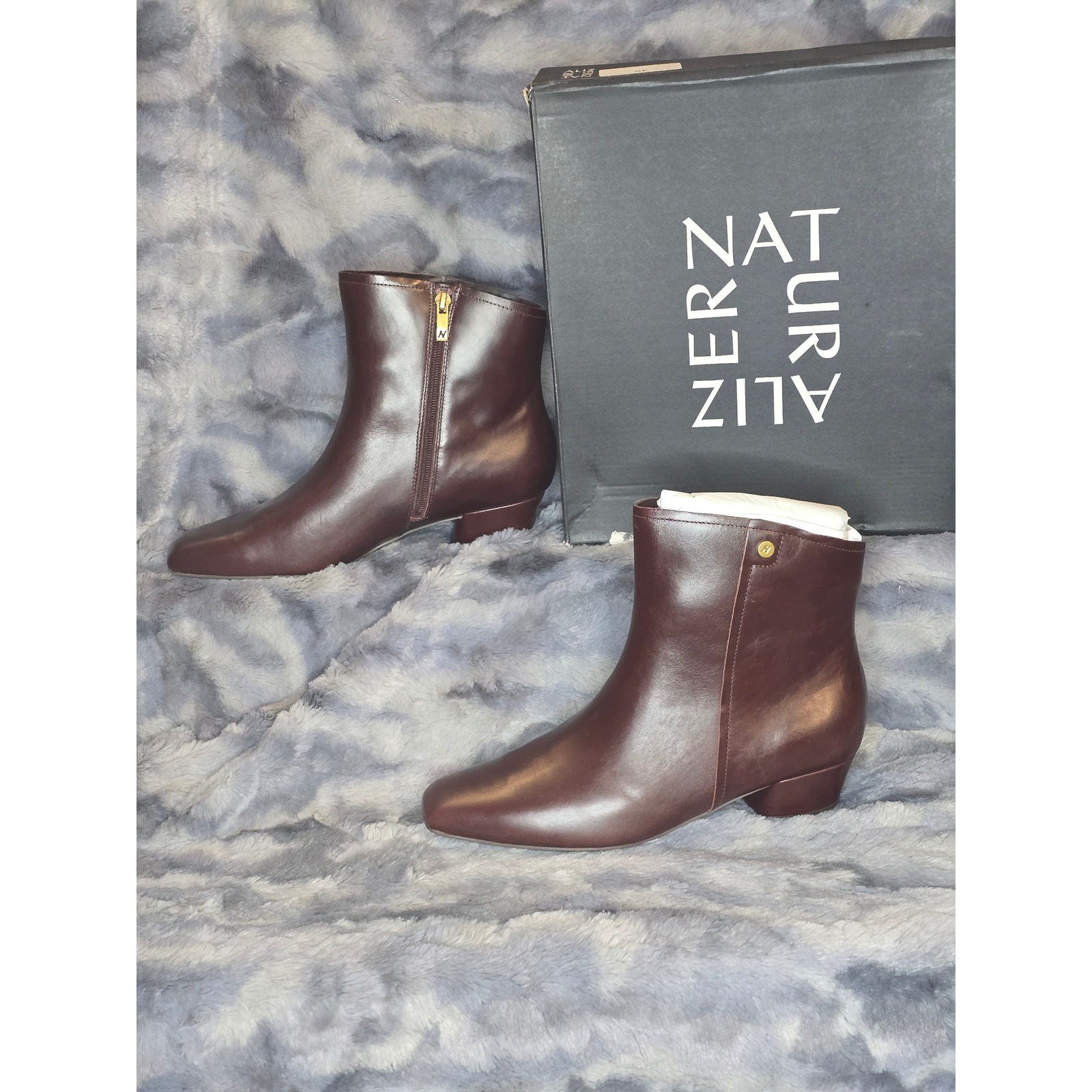 Nwb Naturalizer Raffee Wine Leather Ankle Boots Square Toe Side Zip Women Us 9.5